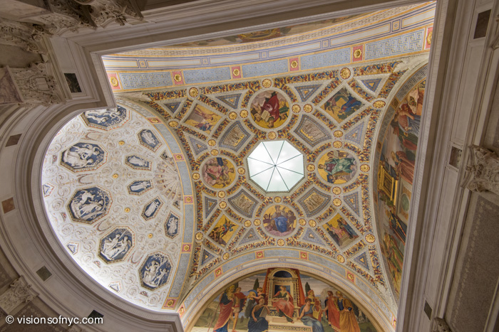 Interiors — photo 043