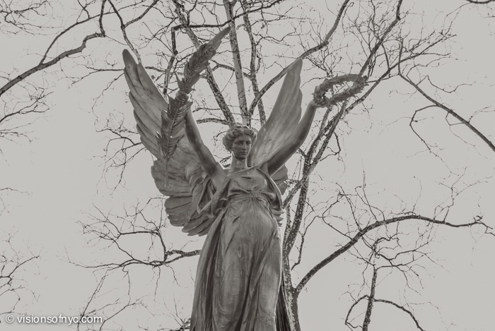Sculpture — photo 020