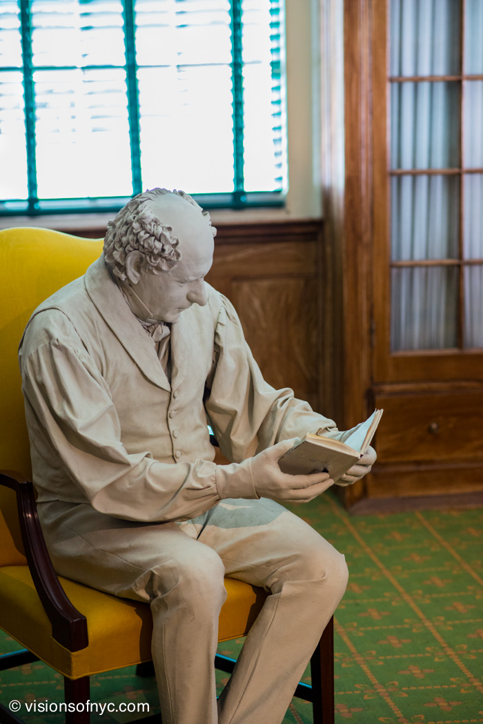 Sculpture — photo 024